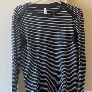 Black and white striped Lululemon long sleeve T-shirt